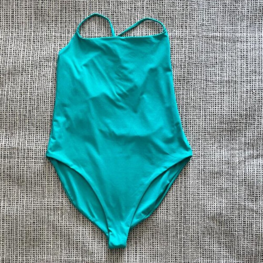 Girlfriend Collective One Piece Swimsuit size M in Teal